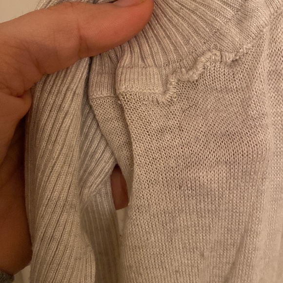 Lululemon lightweight sweater - Picture 4 of 4